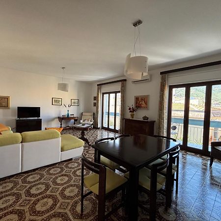 Archimede Lounge Apartment Cefalu Luaran gambar