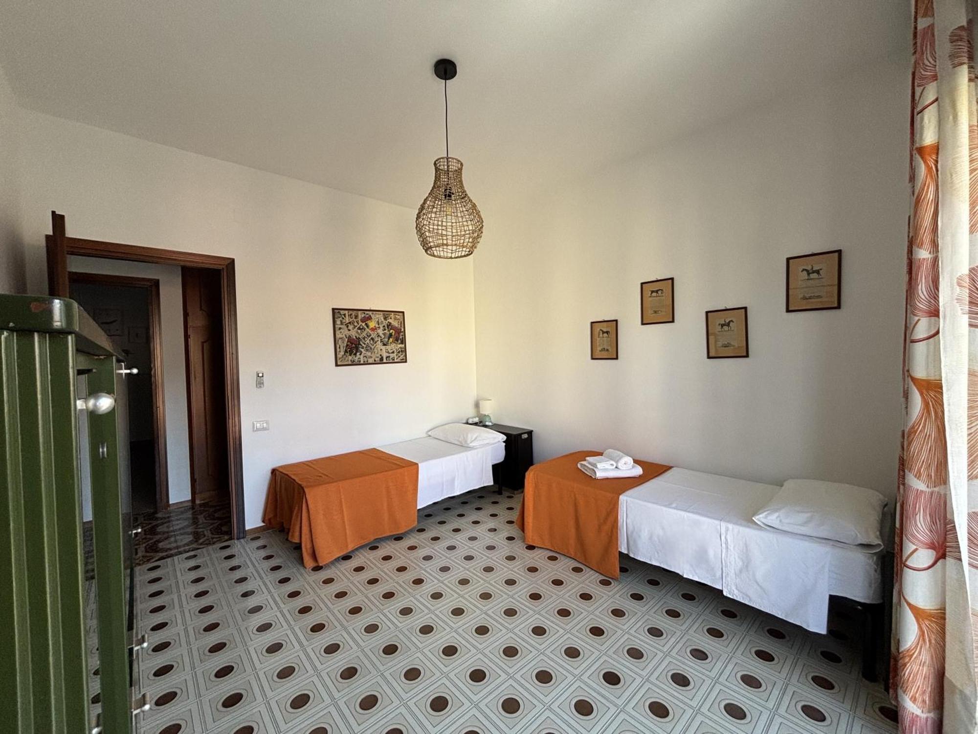Archimede Lounge Apartment Cefalu Luaran gambar